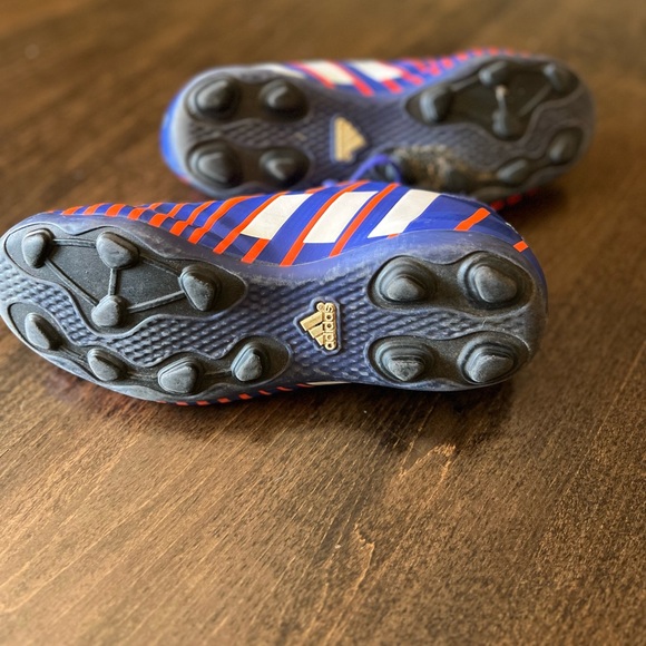 Adidas Cleats Youth size 5 - Picture 6 of 8